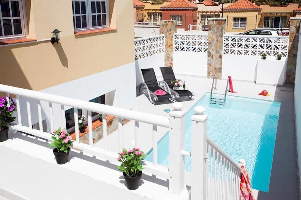 Villa Acacia コラレホ エクステリア 写真