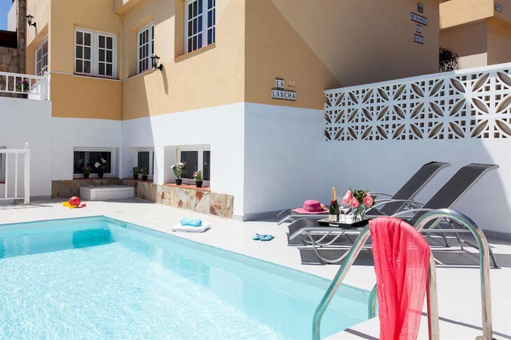 Villa Acacia コラレホ エクステリア 写真